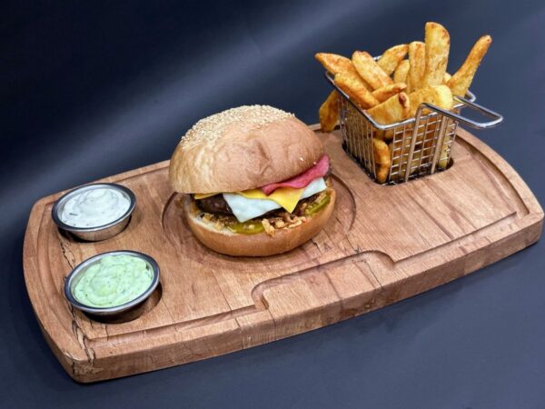 SPECIAL BURGER