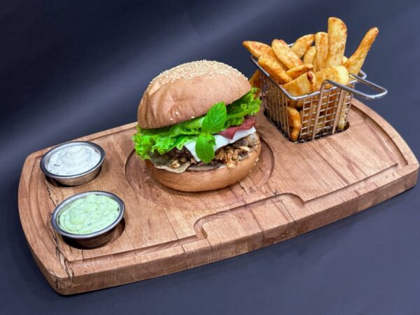SPECIAL MUSH BURGER